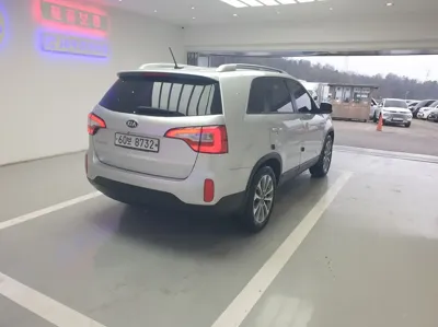 Kia Sorento 2014, 142594 км, за 4883.76 USD