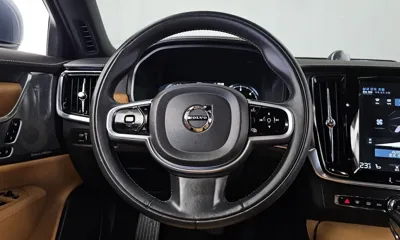 Volvo S90 2019, 81554 км, за 16539.68 USD - фото 13