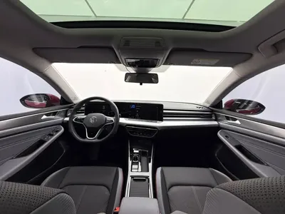 Volkswagen Lamando 2023, 28200 км, за 19714.43 USD - фото 9