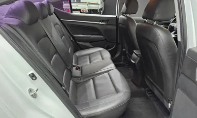 Hyundai Avante 2020, 130024 км, за 6045.63 USD - фото 11