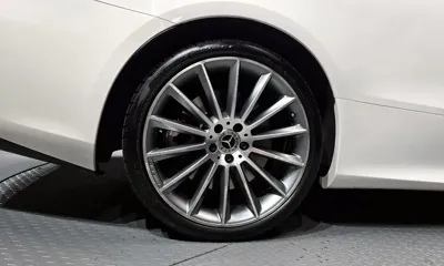 Mercedes-Benz E-Class 2019, 87707 км, за 22398.41 USD