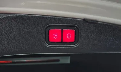 Mercedes-Benz E-Class 2019, 87707 км, за 22398.41 USD - фото 17