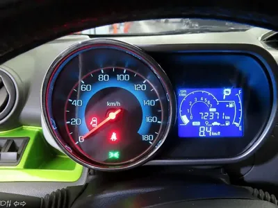 ChevroletGMDaewoo Spark 2015, 72366 км, за 1820.19 USD - фото 10