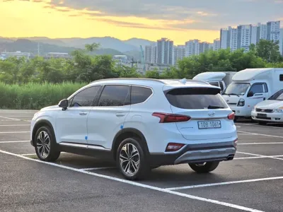 Hyundai Santafe 2019, 94571 км, за 12360.15 USD