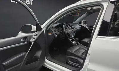 Volkswagen Tiguan 2014, 64795 км, за 5684.83 USD - фото 10