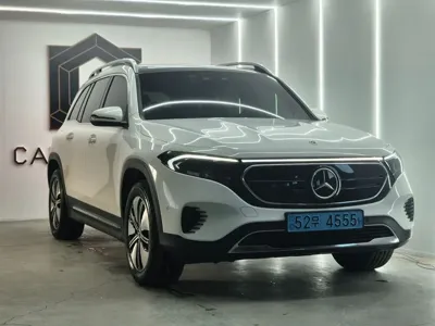 Mercedes-Benz EQB · 2024 год