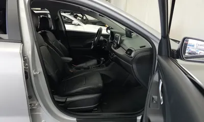 Hyundai i30 2017, 59091 км, за 5759.41 USD - фото 11