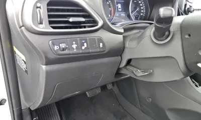 Hyundai i30 2017, 59091 км, за 5759.41 USD - фото 18