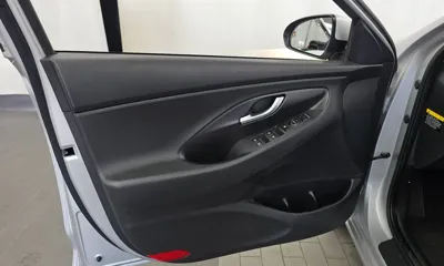 Hyundai i30 2017, 59091 км, за 5759.41 USD - фото 24