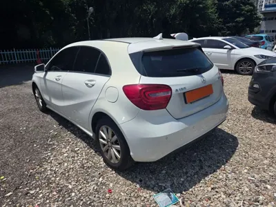 Mercedes-Benz A-Class 2015, 182000 км, за 4163.42 USD