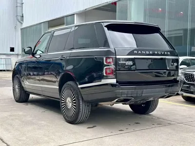 Land Rover Range Rover 2016, 180000 км, за 57533.31 USD