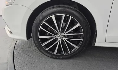 Volkswagen Jetta 2015, 70969 км, за 3243.84 USD
