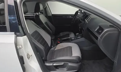 Volkswagen Jetta 2015, 70969 км, за 3243.84 USD - фото 11