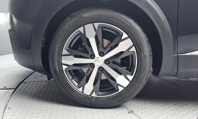 Peugeot 3008 2019, 93802 км, за 9122.16 USD