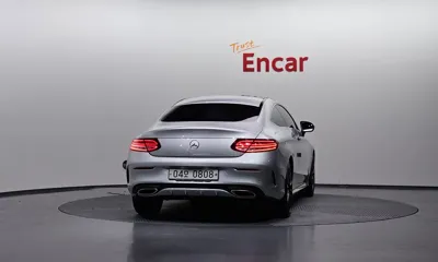 Mercedes-Benz C-Class 2016, 129111 км, за 10097.73 USD