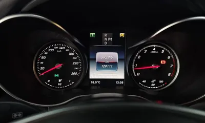 Mercedes-Benz C-Class 2016, 129111 км, за 10083.28 USD - фото 8