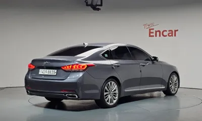 Hyundai Genesis 2016, 113974 км, за 7745.83 USD