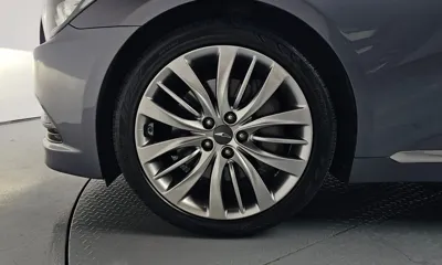 Hyundai Genesis 2016, 113974 км, за 7745.83 USD