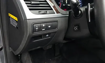 Hyundai Genesis 2016, 113974 км, за 7745.83 USD - фото 17