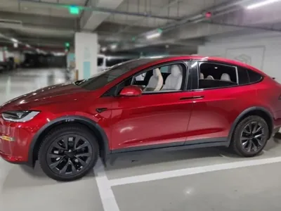 Tesla Model X 2023, 67990 км, за 91221.64 USD
