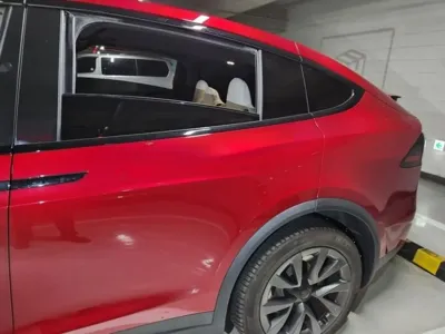 Tesla Model X 2023, 67990 км, за 91221.64 USD
