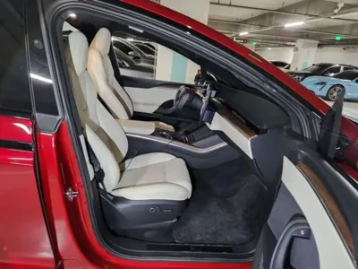 Tesla Model X 2023, 67990 км, за 91221.64 USD - фото 12