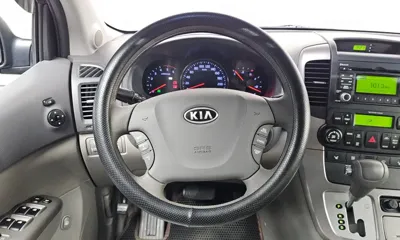 Kia Canival 2012, 200327 км, за 1943.7 USD - фото 12