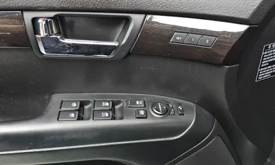 Kia Mohave 2014, 159684 км, за 6305.83 USD - фото 13