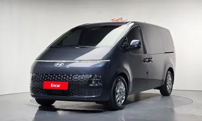 Hyundai Staria · 2025 год
