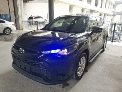 Toyota Frontlander 2024, 28400 км, за 11683.12 USD