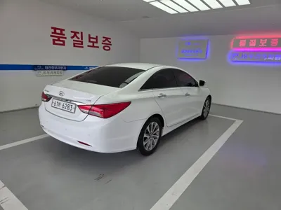 Hyundai Sonata 2013, 66261 км, за 5014 USD