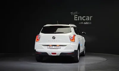 KG_Mobility_Ssangyong TIBOLI 2015, 120069 км, за 4729.37 USD