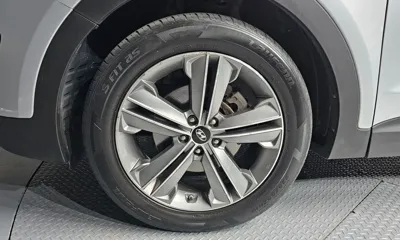 Hyundai Maxcruz 2015, 165948 км, за 5854.81 USD