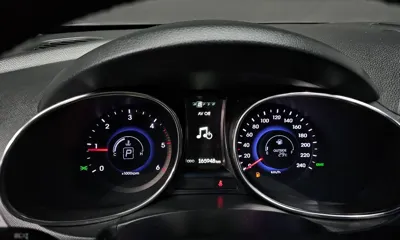 Hyundai Maxcruz 2015, 165948 км, за 5850.61 USD - фото 8