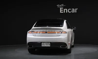 Lincoln MKZ 2015, 146789 км, за 3085.2 USD