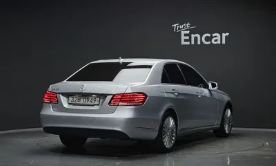 Mercedes-Benz E-Class 2016, 83923 км, за 7111.89 USD