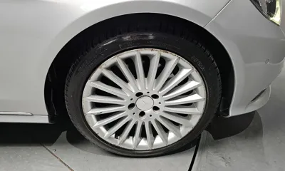 Mercedes-Benz E-Class 2016, 83923 км, за 7111.89 USD