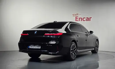 BMW 7-Series 2024, 23967 км, за 74592.87 USD