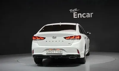 Hyundai Sonata 2018, 131869 км, за 6498.62 USD
