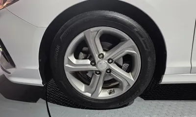 Hyundai Sonata 2018, 131869 км, за 6498.62 USD