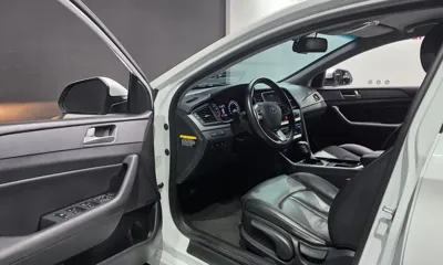 Hyundai Sonata 2018, 131869 км, за 6498.62 USD - фото 10