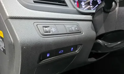 Hyundai Sonata 2018, 131869 км, за 6498.62 USD - фото 13