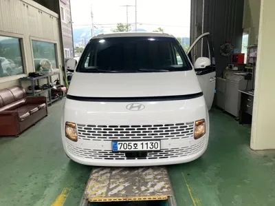 Hyundai Staria · 2025 год