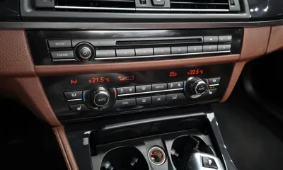 BMW 5-Series 2016, 157649 км, за 8403.91 USD - фото 18
