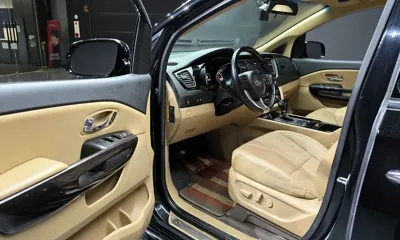 Kia Canival 2016, 142144 км, за 7745.83 USD - фото 11