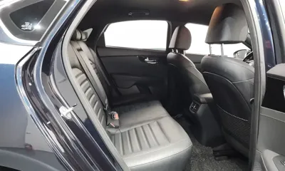 Kia K3 2019, 80481 км, за 8580.9 USD - фото 12