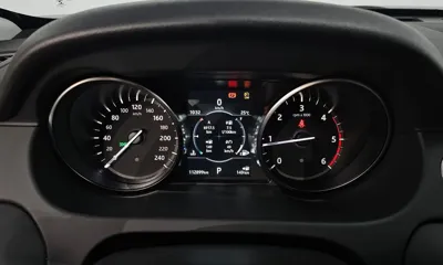 Land Rover Discovery Sport 2019, 112899 км, за 9058.68 USD - фото 8