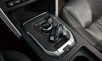 Land Rover Discovery Sport 2019, 112899 км, за 9058.68 USD - фото 9