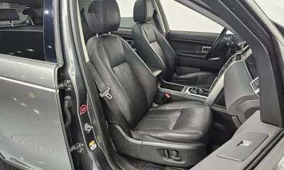 Land Rover Discovery Sport 2019, 112899 км, за 9058.68 USD - фото 12