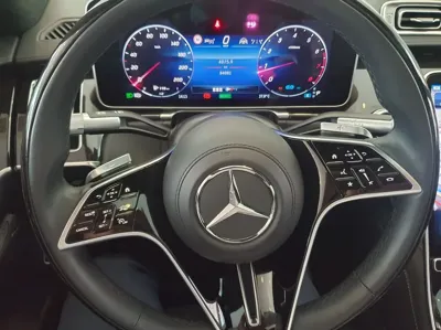 Mercedes-Benz S-Class 2021, 84078 км, за 91390.65 USD - фото 10